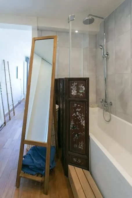 Bel Appartement Montparnasse Paris - Balcon - 4Pax Apartmán